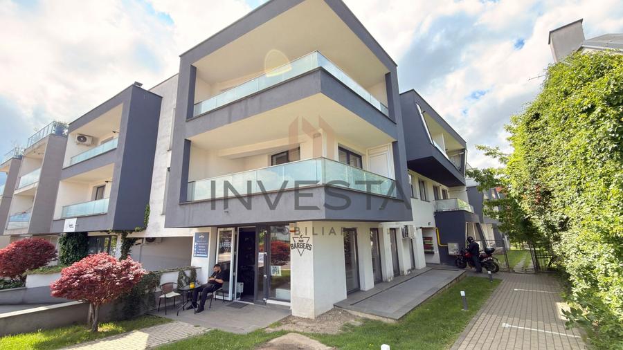 Apartament cu 2 camere semidecomandat, mobilat în Între Lacuri