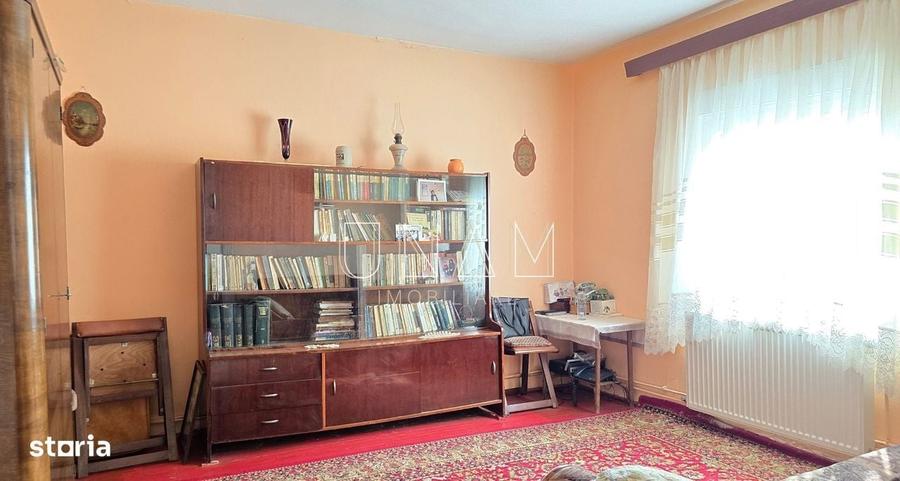 Casă cu 4 camere în Muncitoresc