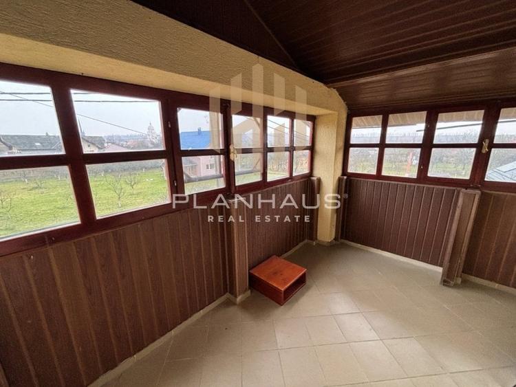 Casă cu 5 camere cu Garaj în Tăuții de Sus