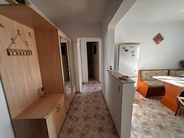 Apartament cu 2 camere decomandat în Gorjului