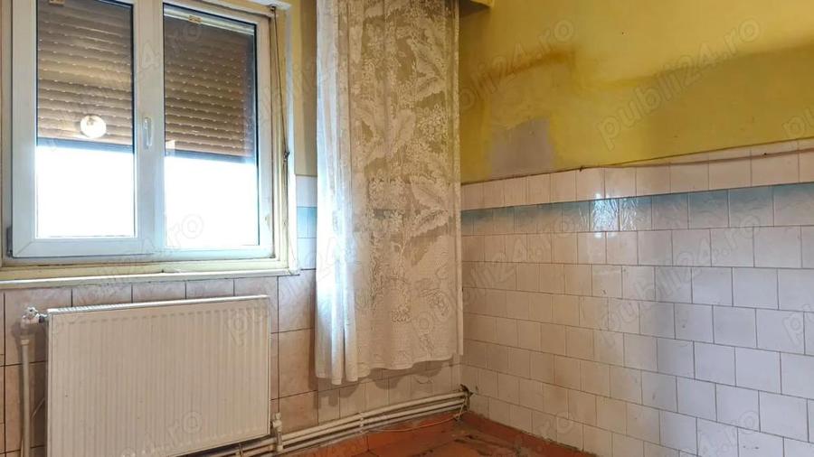 Apartament 2 camere, zona Gojdu - 9