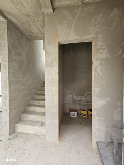 Casă cu 4 camere în Borhanci