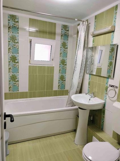 Apartament cu 2 camere decomandat în Zorilor