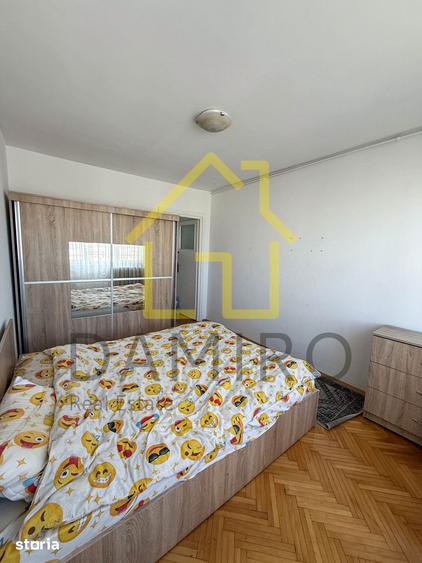 Apartament cu 3 camere semidecomandat în Gara de Nord