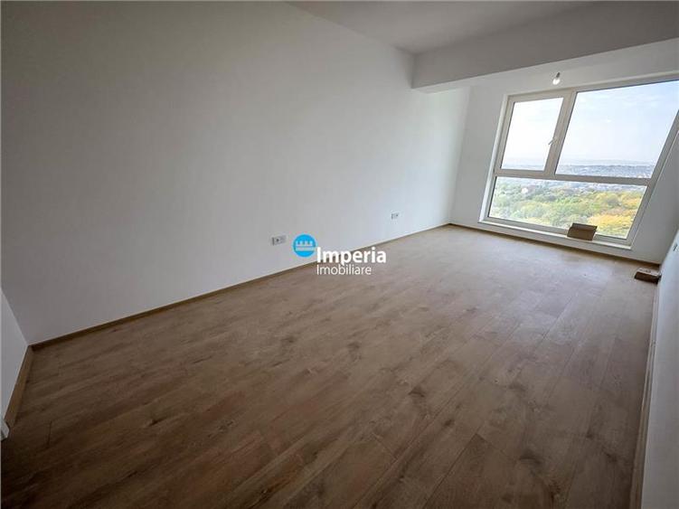 Apartament cu 3 camere decomandat în Copou