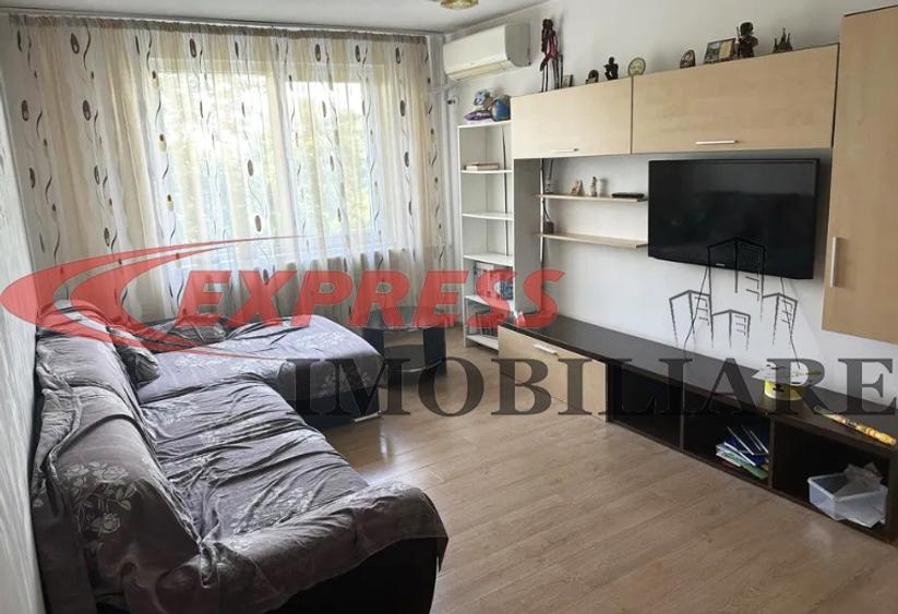 Apartament cu 3 camere decomandat în Dristor