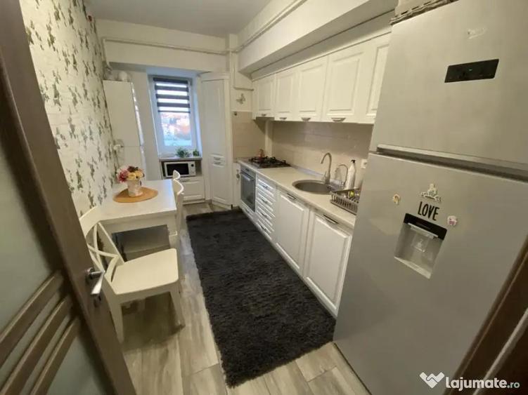 Apartament Cu 2 Camere Decomandate Zona Burdujeni - 7