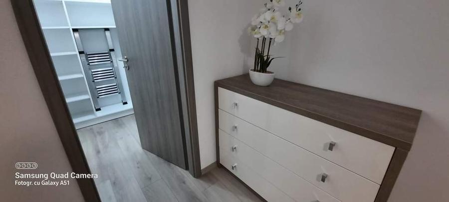 Apartament cu 2 camere decomandat, mobilat în Take Ionescu