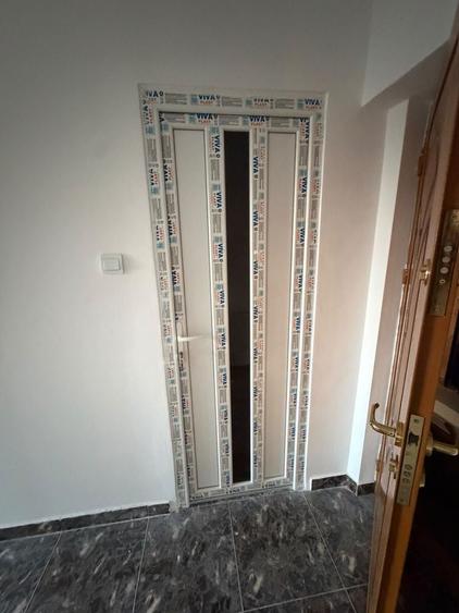 Apartament cu 2 camere decomandat în Exterior Vest