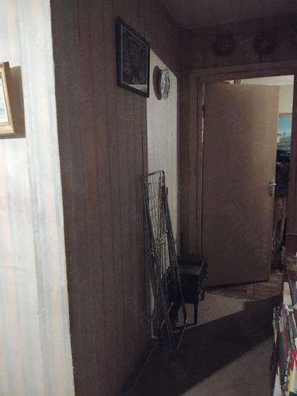 Apartament cu 3 camere decomandat în Șagului