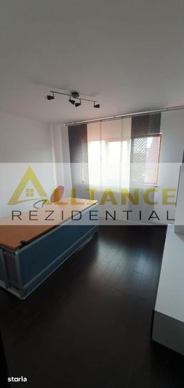 Apartament cu 5 camere în Central