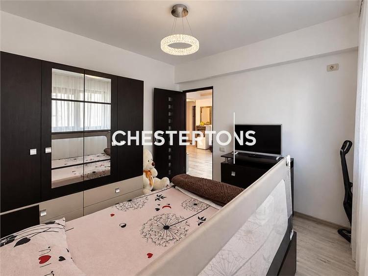 Apartament cu 3 camere semidecomandat, mobilat în Chiajna