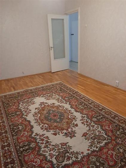 Apartament cu 2 camere decomandat în Radu Negru