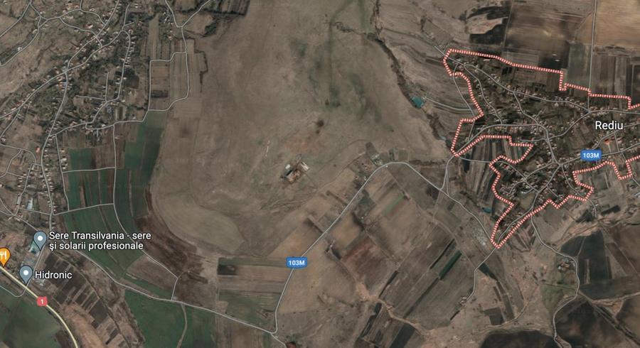Teren Construcții intravilan de 2700 mp, în Rediu
