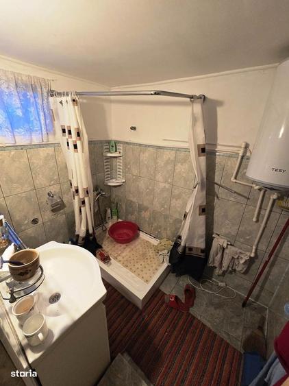 Casă cu 3 camere în Central
