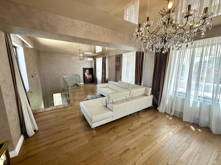 Casă cu 1 camere cu Teren 581 Mp în Central