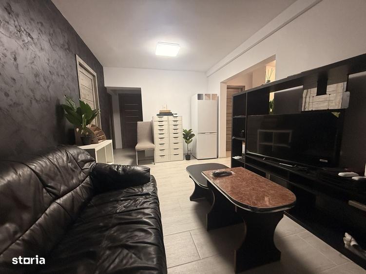 Apartament cu 4 camere în Micro 3
