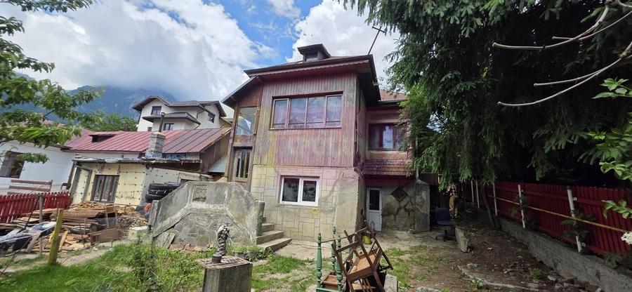 Casă cu 3 camere în Sud