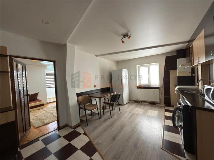 Apartament cu 2 camere decomandat, mobilat în Dorobanți 2