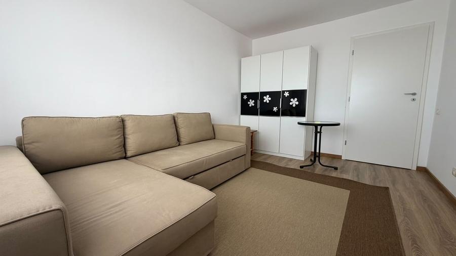Apartament cu 3 camere semidecomandat în Chibrit