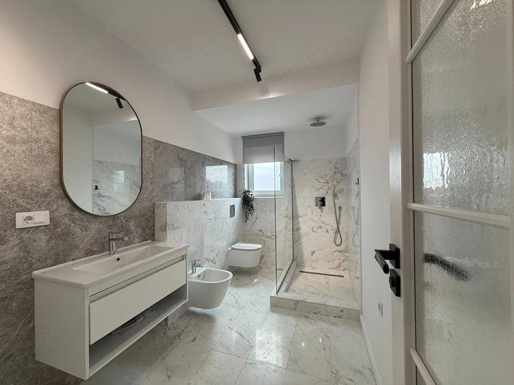 Apartament cu 4 camere decomandat în Iancu Nicolae
