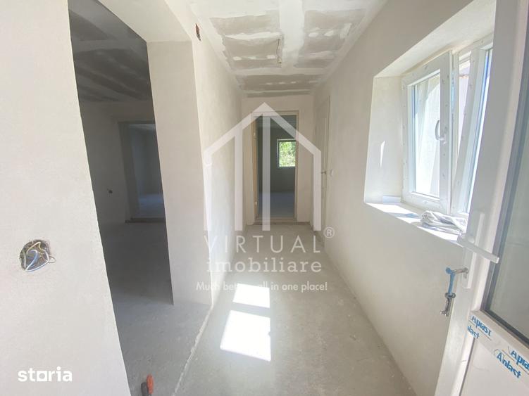 Casă cu 3 camere cu Teren 570 Mp în Slimnic