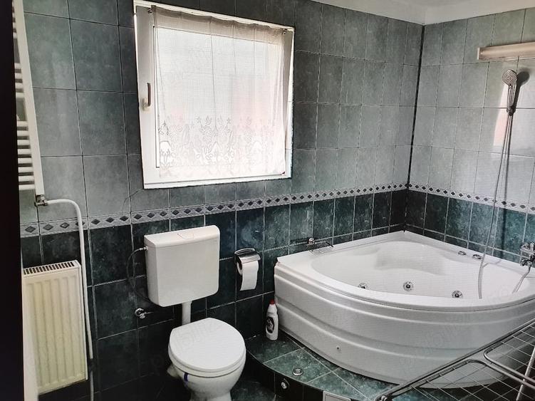 Apartament cu 2 camere decomandat în Mărăști