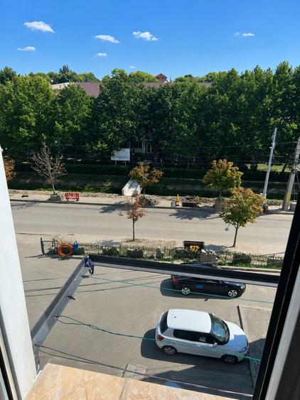 Garsonieră decomandată în Exterior Vest