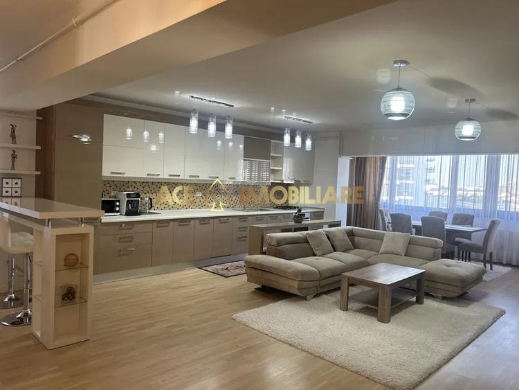 Apartament cu 3 camere semidecomandat, mobilat în Herăstrău