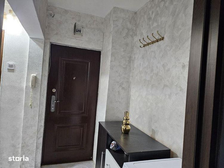 Casă cu 2 camere decomandat cu Teren 60 Mp în Central