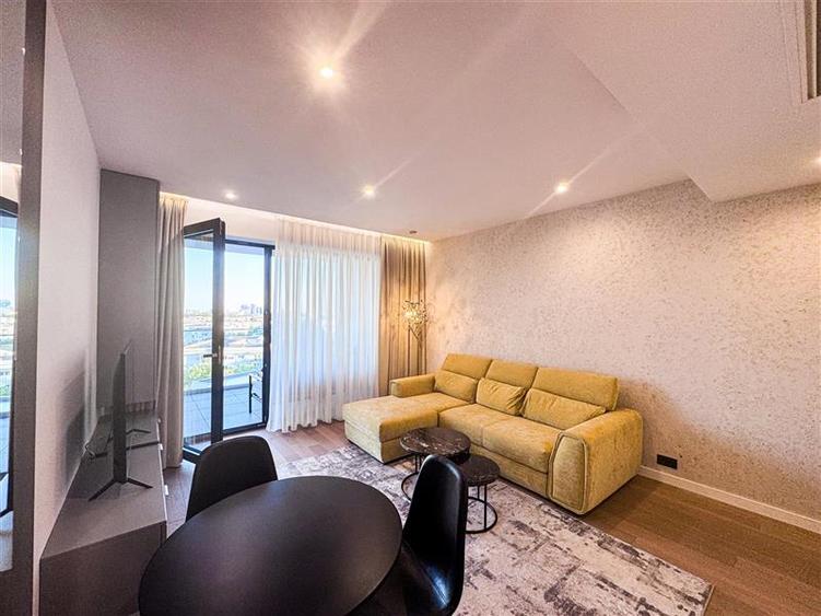 Apartament cu 2 camere decomandat, mobilat în Herăstrău