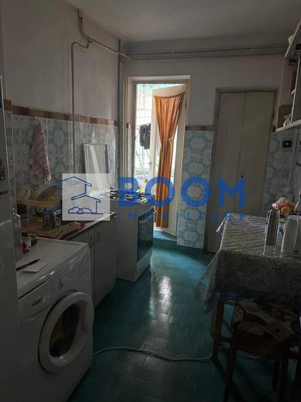 Apartament cu 2 camere decomandat în Căzănești (Râmnicu Vâlcea)