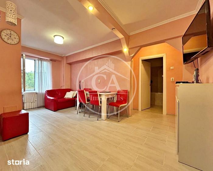 Apartament cu 3 camere decomandat în Decebal
