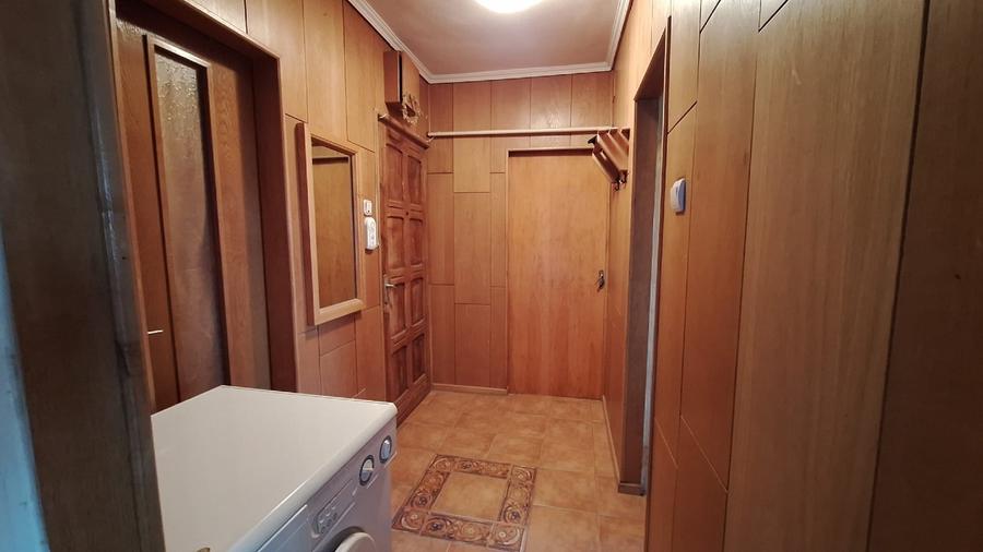 Apartament cu 2 camere decomandat în Ostroveni
