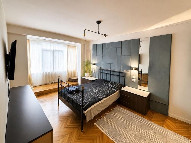 Apartament cu 3 camere decomandat în Giurgiului
