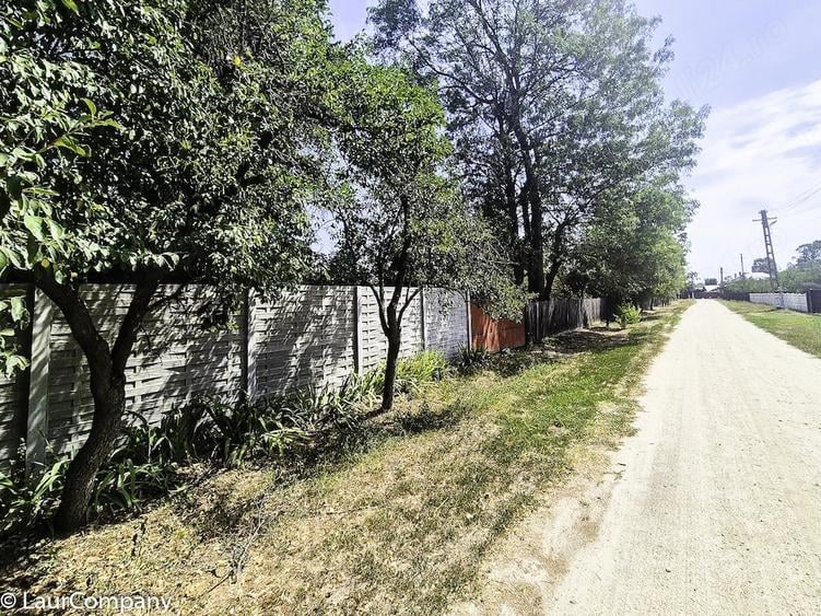 Casă cu 3 camere cu Teren 3287 Mp în Urlueni