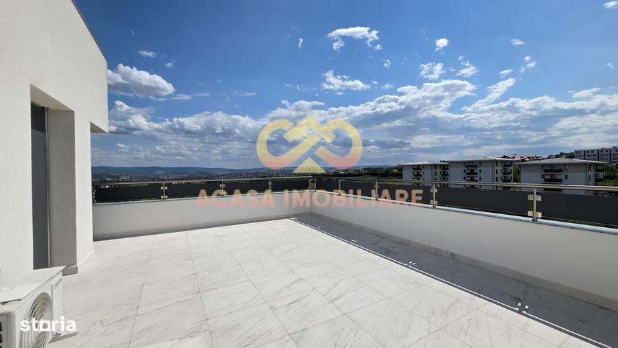 Apartament cu 3 camere decomandat în Voinești