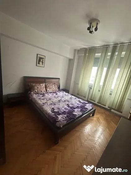 Apartament cu 5 camere decomandat în Ultracentral