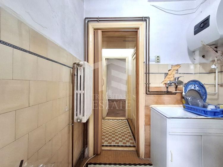 Apartament cu 2 camere semidecomandat în Eminescu