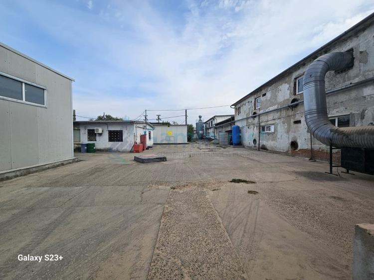 Spațiu industrial, de 5,500 mp, în Borș