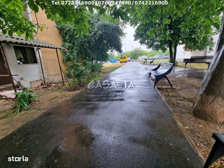 Apartament cu 2 camere decomandat în Plopilor