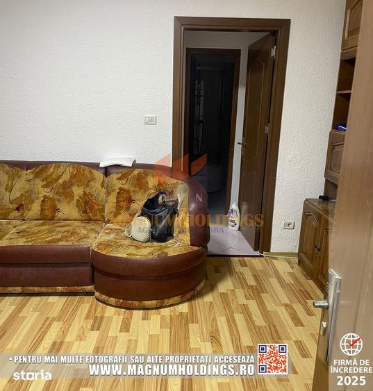 Apartament cu 2 camere semidecomandat în Craiovei