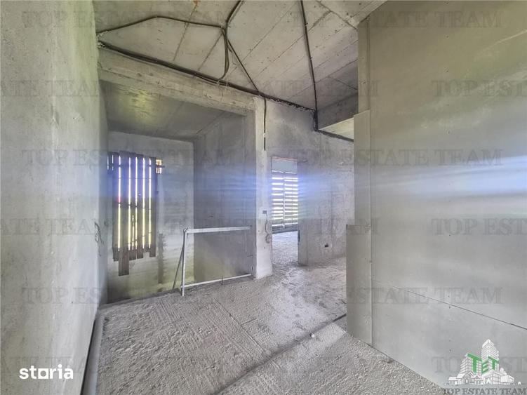 Casă cu 6 camere cu Teren 1372 Mp în Snagov