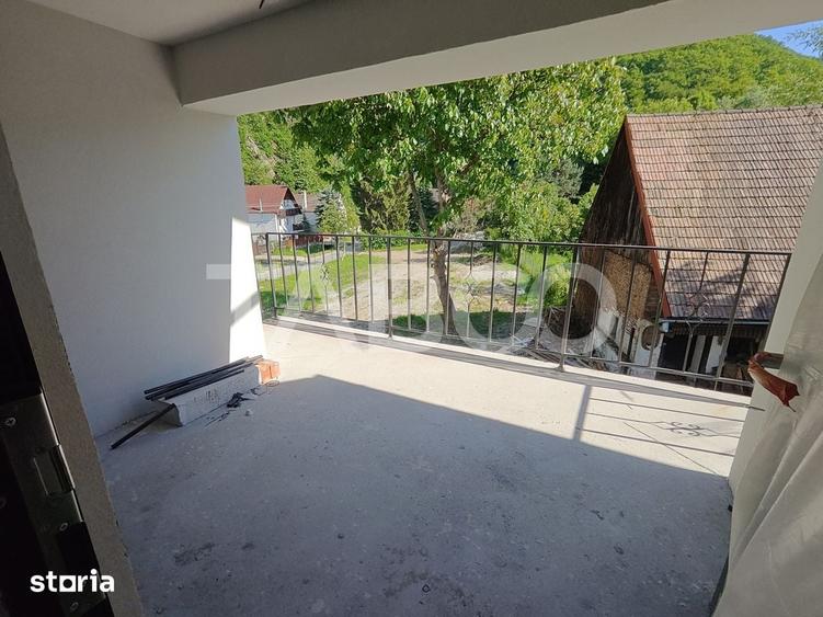Casa spatioasa - aer curat si priveliste spre munti - teren 1203 mp - 9