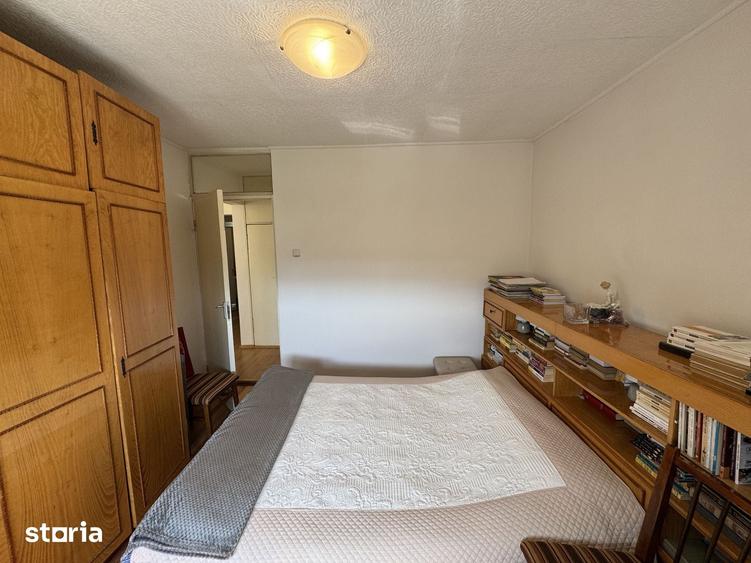Apartament cu 3 camere decomandat, mobilat în Florilor