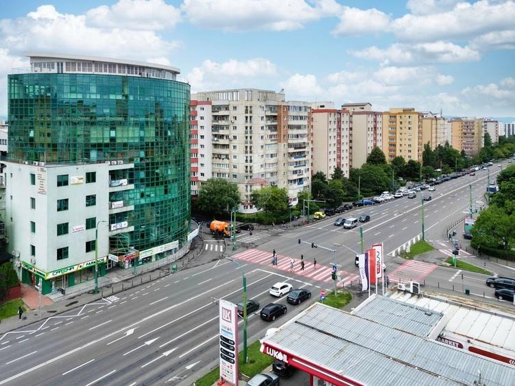 Birou, de 165 mp, în Vlahuță