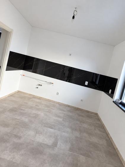 Casă cu 4 camere cu Teren 510 Mp în Dancu