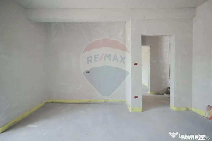 Casă cu 5 camere cu Teren 435 Mp în Săldăbagiu de Munte