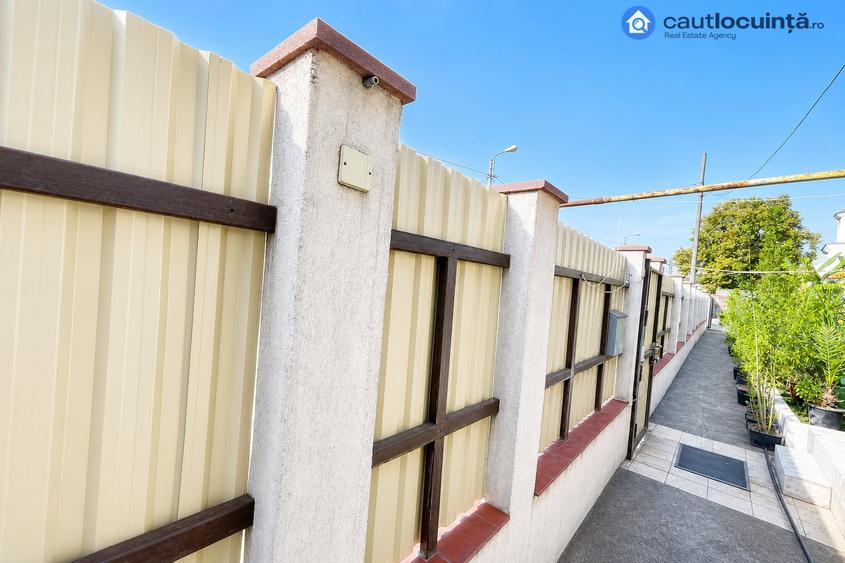 Casă individuală cu 7 camere cu Canalizare în Rahova