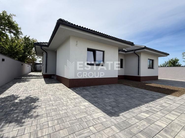 Duplex cu 3 camere cu Canalizare în Moșnița Veche